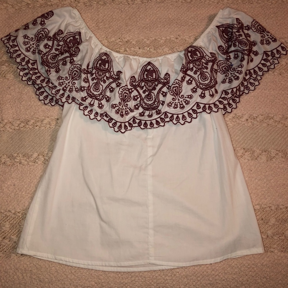 Rue 21 off the shoulder top